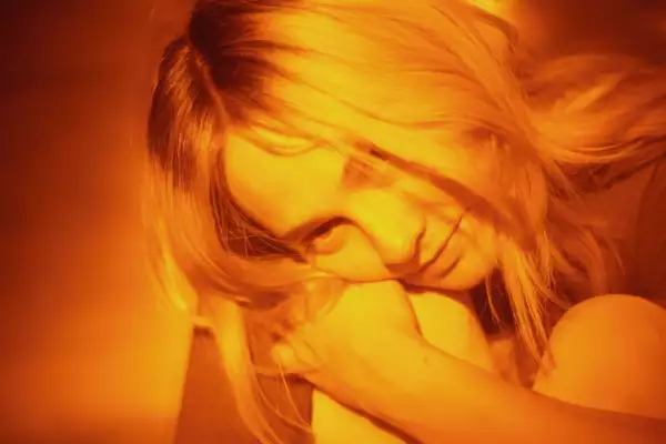 What's Going On With... Cherry Glazerr