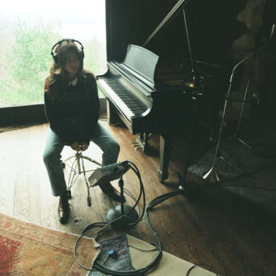 Clairo announces new album ‘Sling’