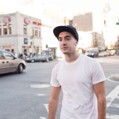 Clams Casino ft Samuel T Herring - Ghost In A Kiss