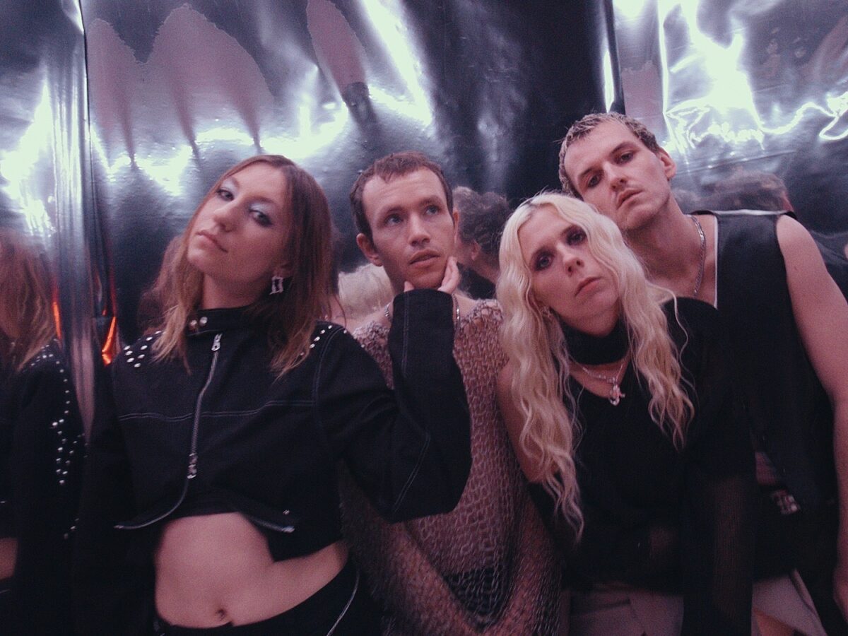 Coach Party announce debut album 'KILLJOY' - Vimarsana News
