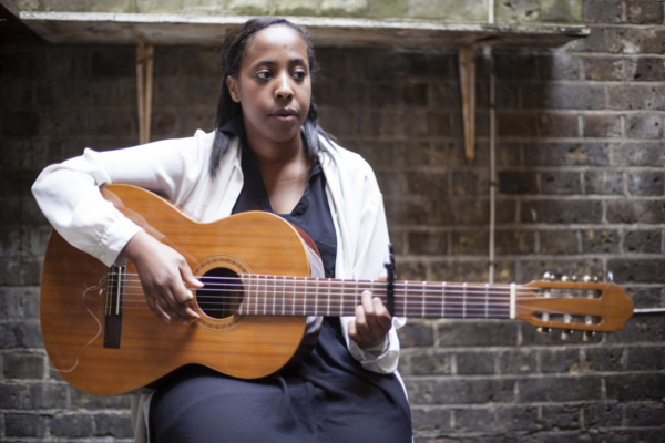 Cold Specks unveils video for new single, ‘Absisto’