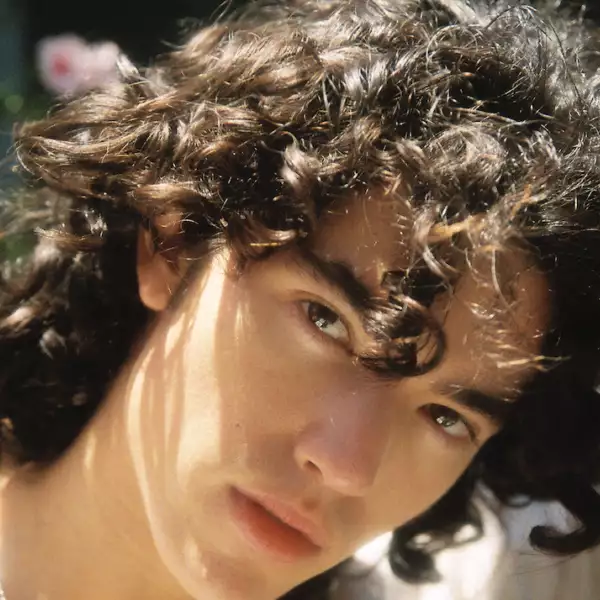 Conan Gray releases new track 'People Watching'