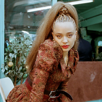 Connie Constance unleashes new track 'Prim & Propa'
