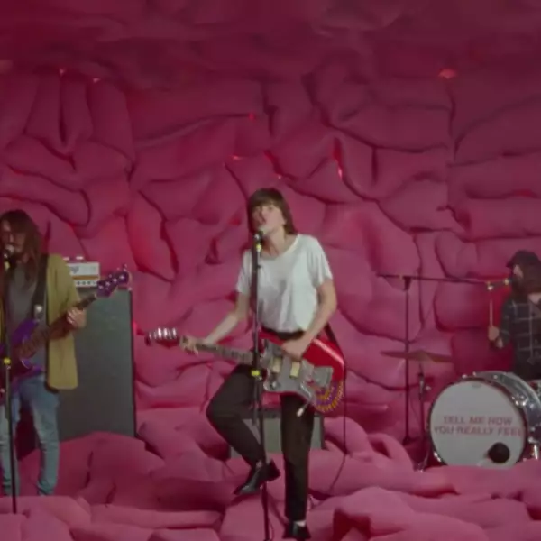 Courtney Barnett reveals video for 'Everybody Here Hates You'