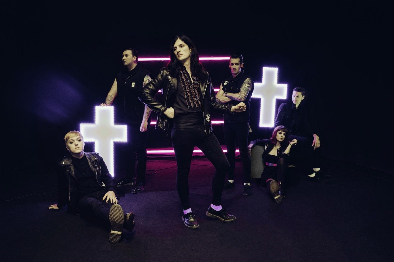 Creeper - Hiding With Boys