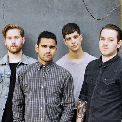 Crows stampede into view with new ‘Pray’ video