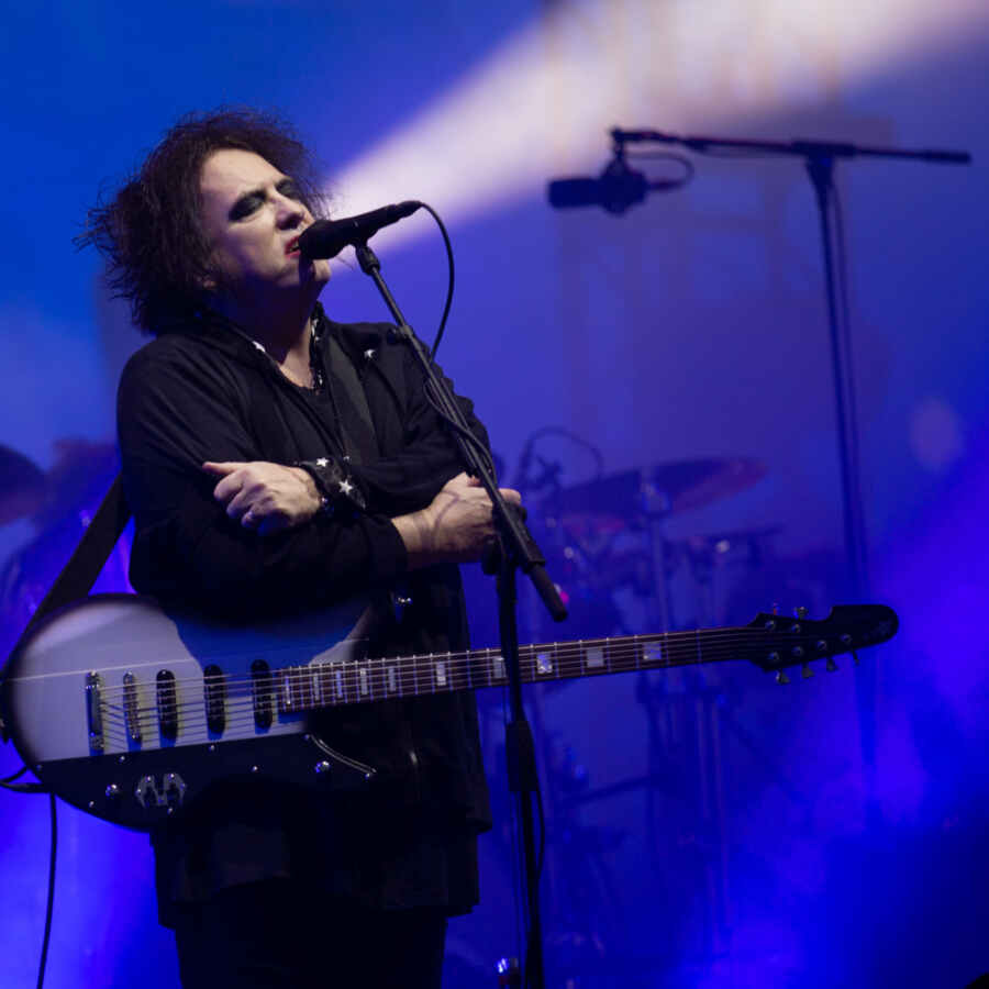 The Cure's Robert Smith unveils plans for 'noise'-heavy solo album