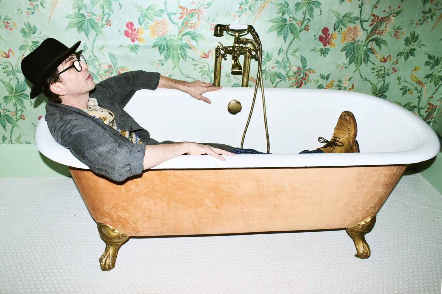 Danny Goffey releases new track, ‘Ancient Text’