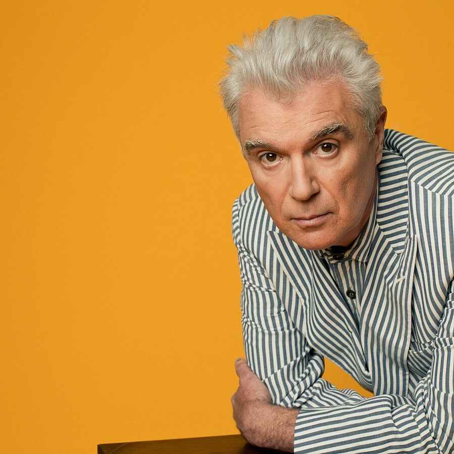 David Byrne dances to ‘Uptown Funk’ at his own tribute concert