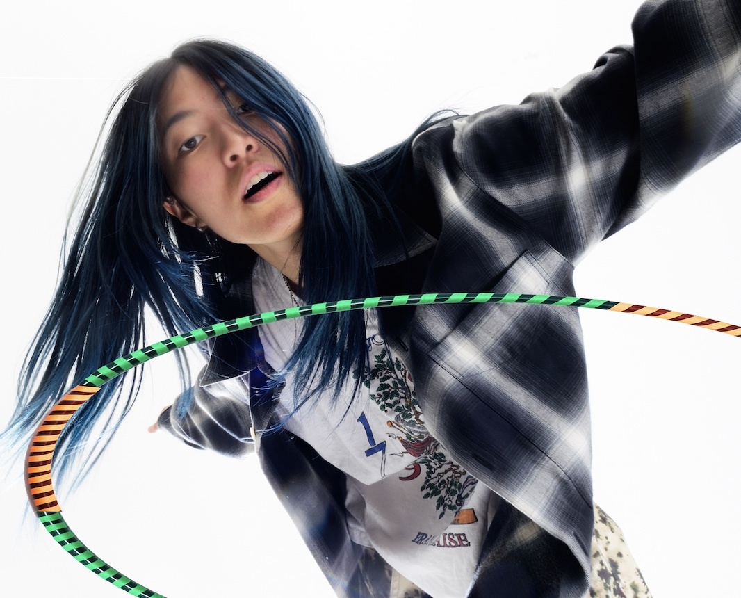 Deb Never releases new single 'Crutches' - Vimarsana News