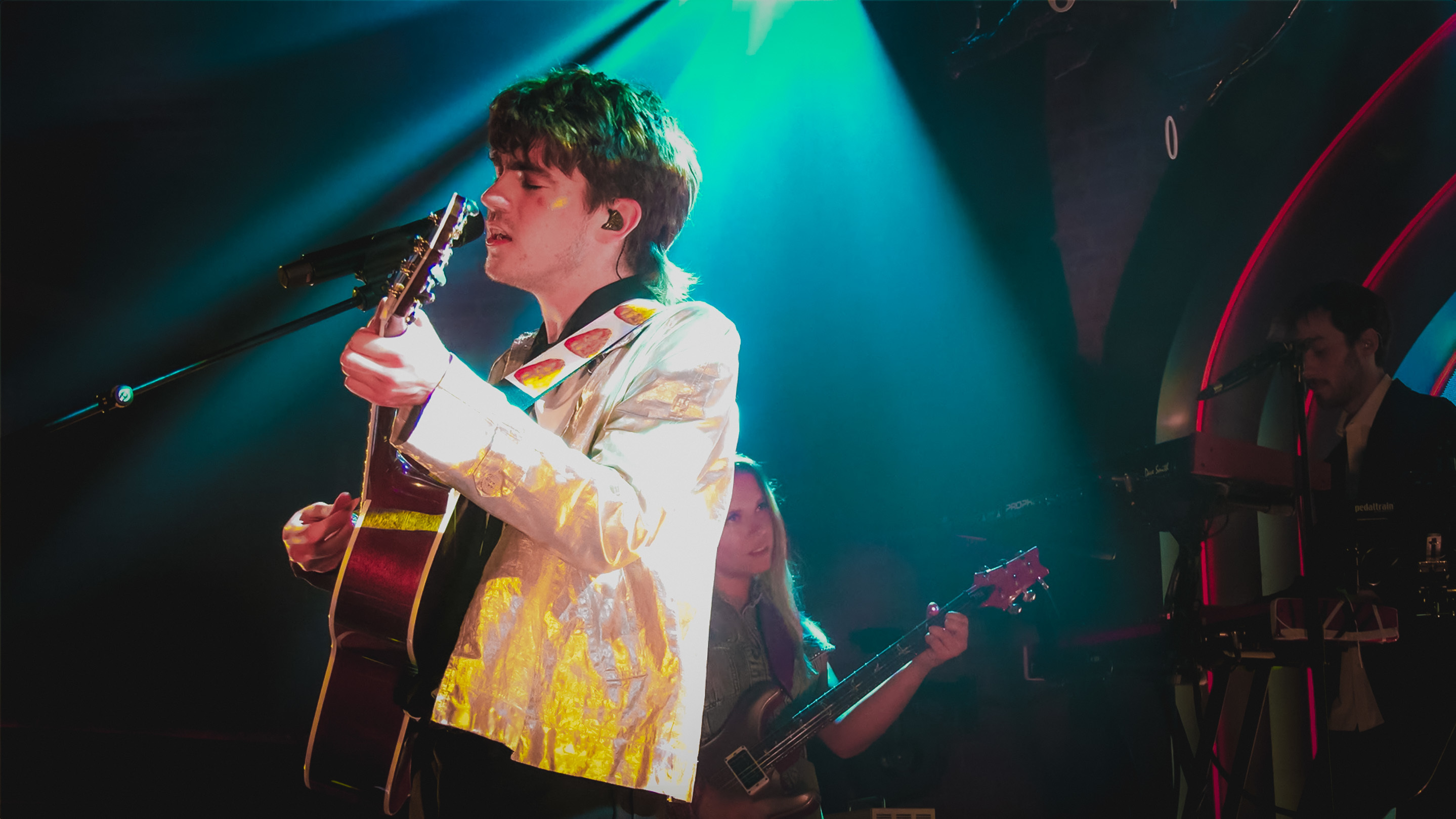 Declan McKenna, Lafayette, London