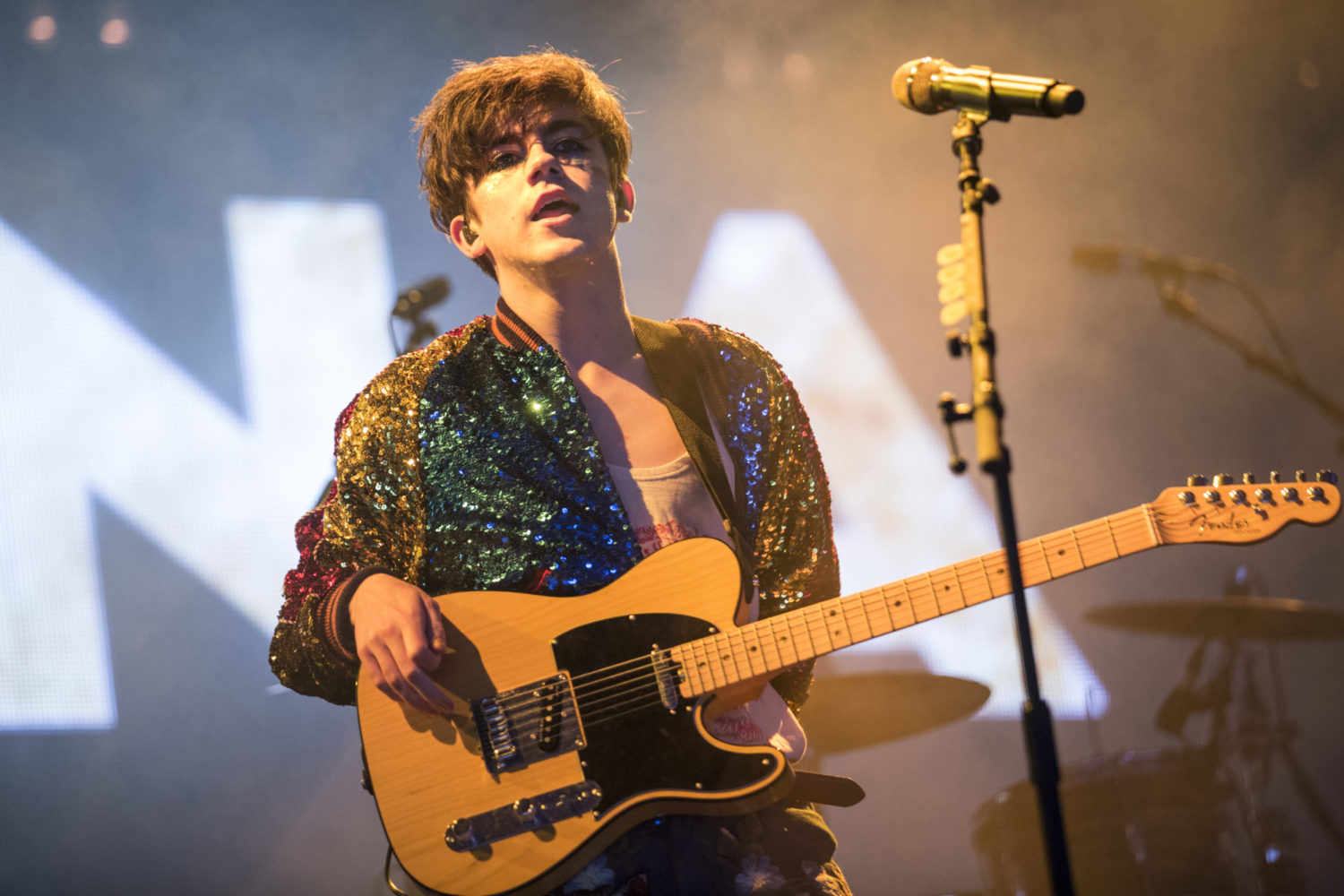 Declan McKenna announces new headline dates