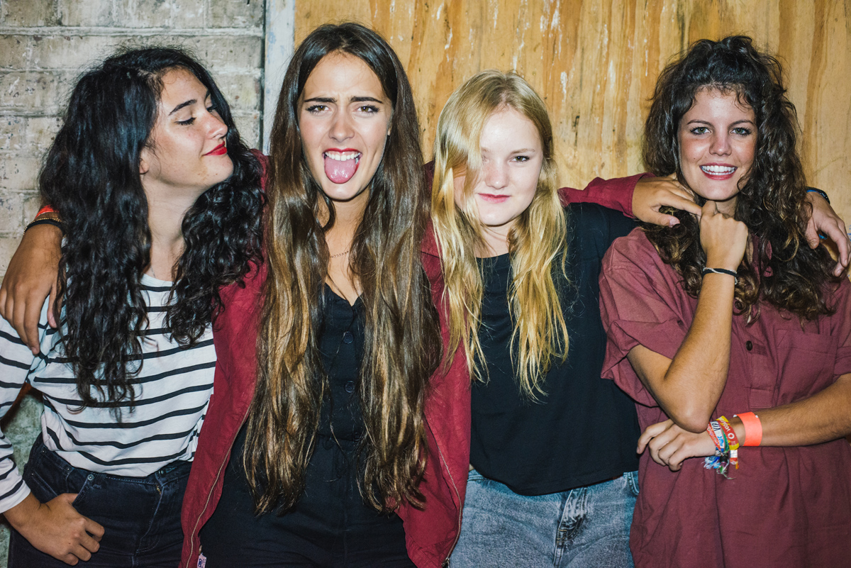 Deers: "We don’t need no violins or gospel choir"