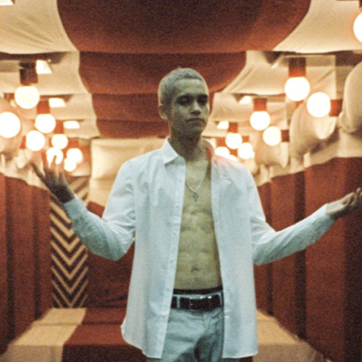 Dominic Fike returns with 'Chicken Tenders'