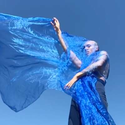 Douglas Dare releases ‘I Am Free’ video