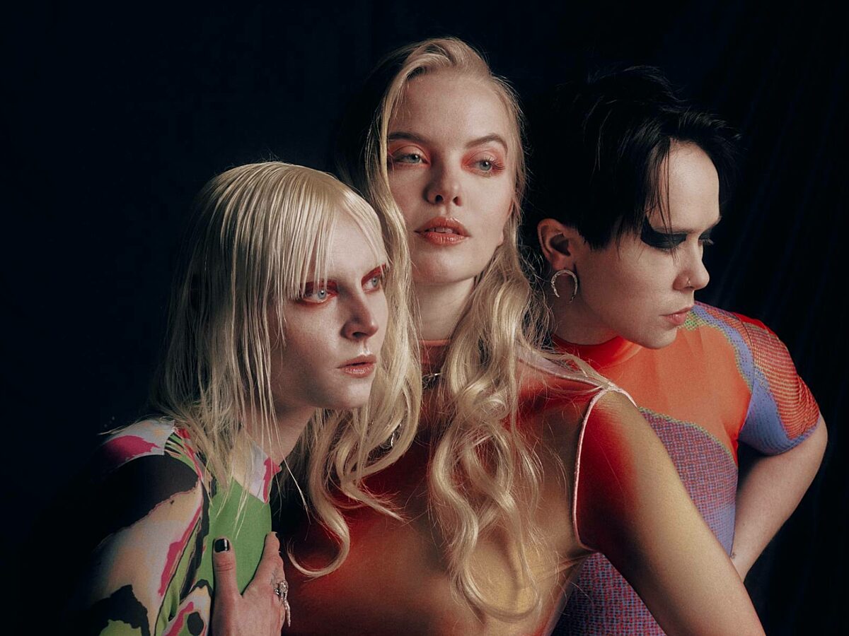 Dream Wife release new track 'Orbit' - Vimarsana News
