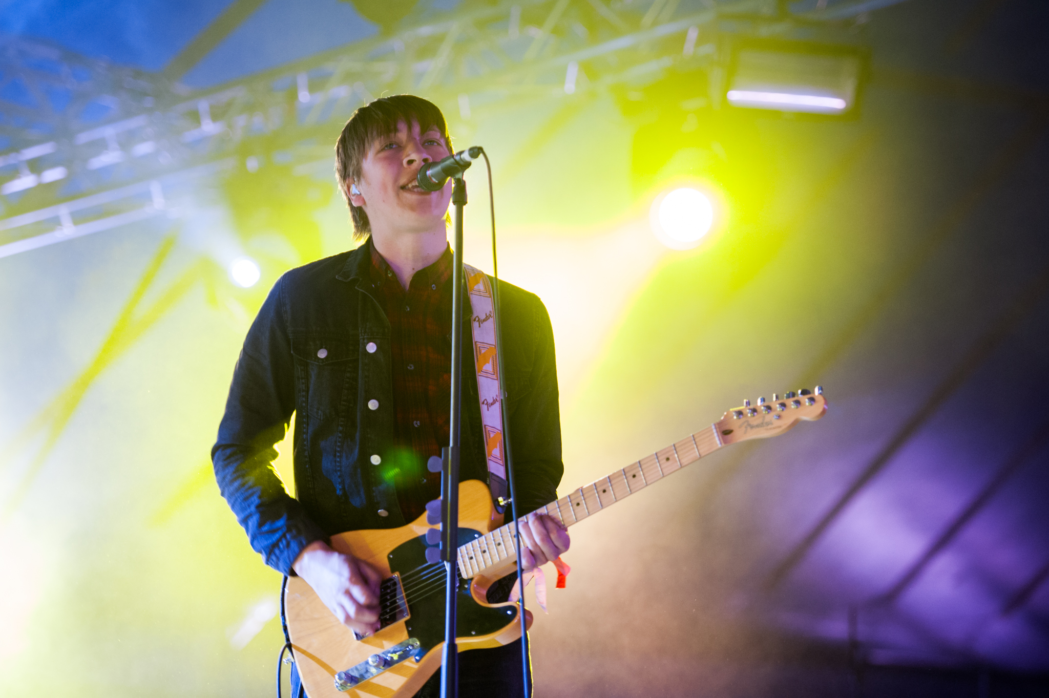 Drenge turn the volume up at Latitude 2015