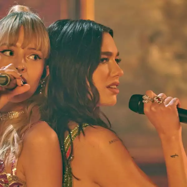 Dua Lipa, Studio 2054