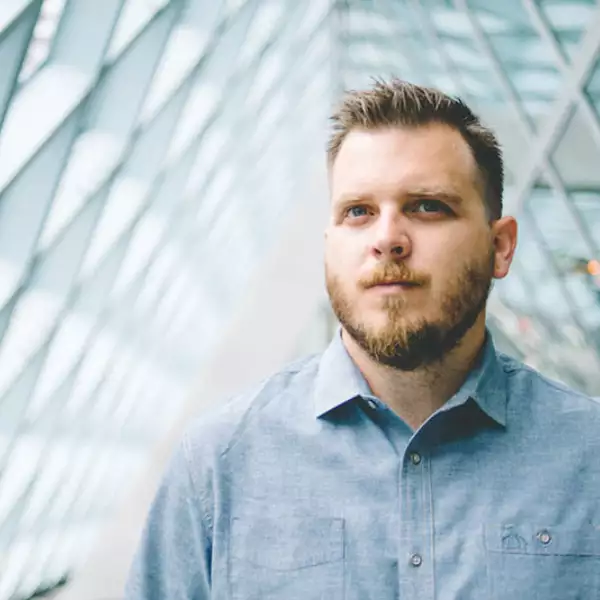 Former Thrice frontman Dustin Kensrue announces second solo album