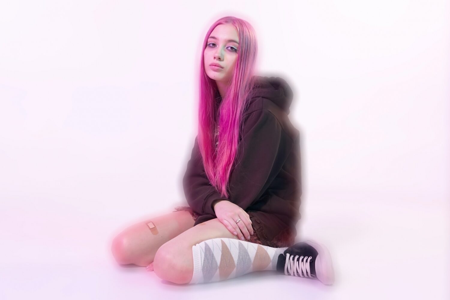 Hyperpop star daine releases new tracks ‘dainecore’ and ‘dying’