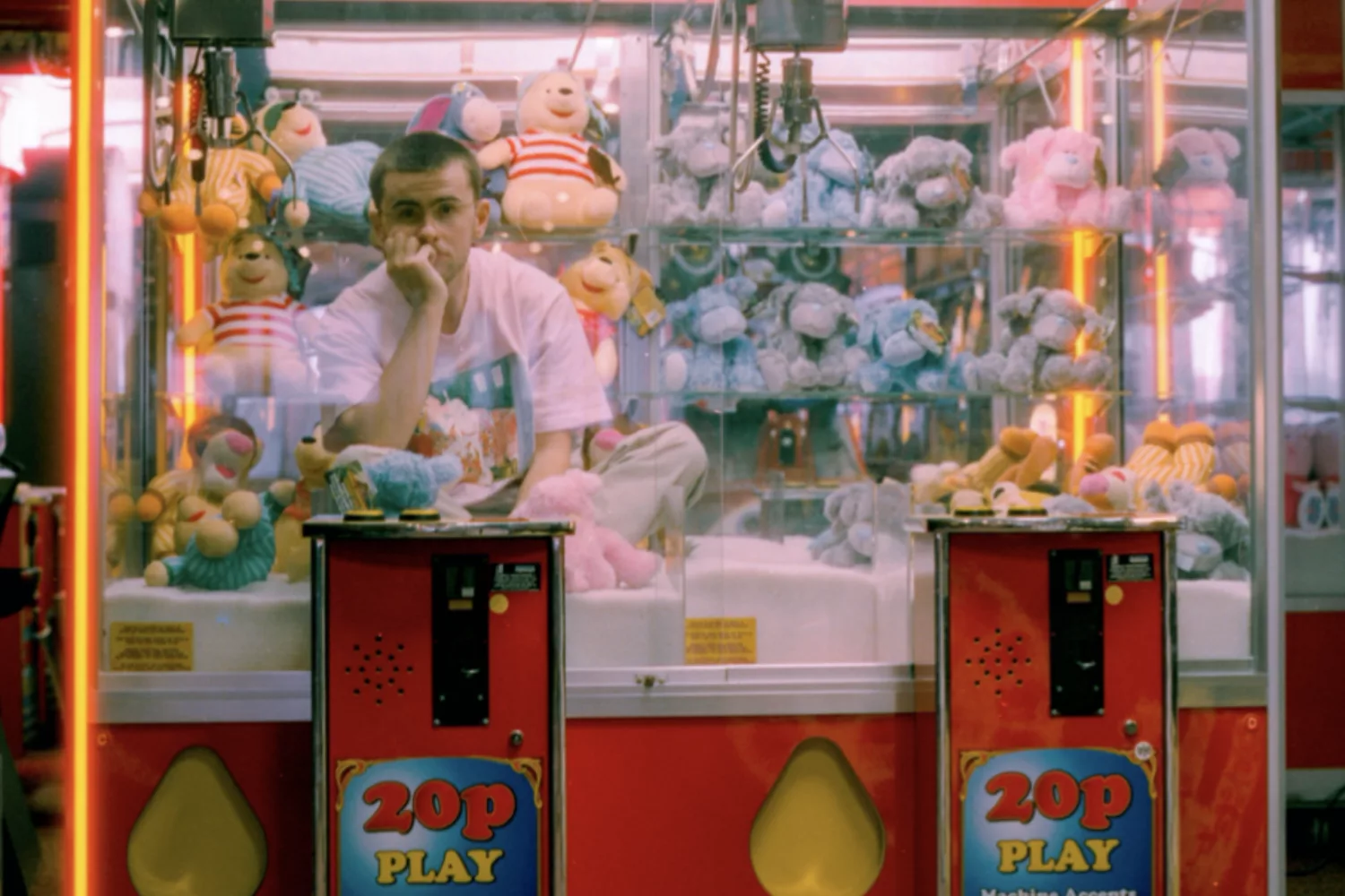 Easy Life unveil new track 'Daydreams'
