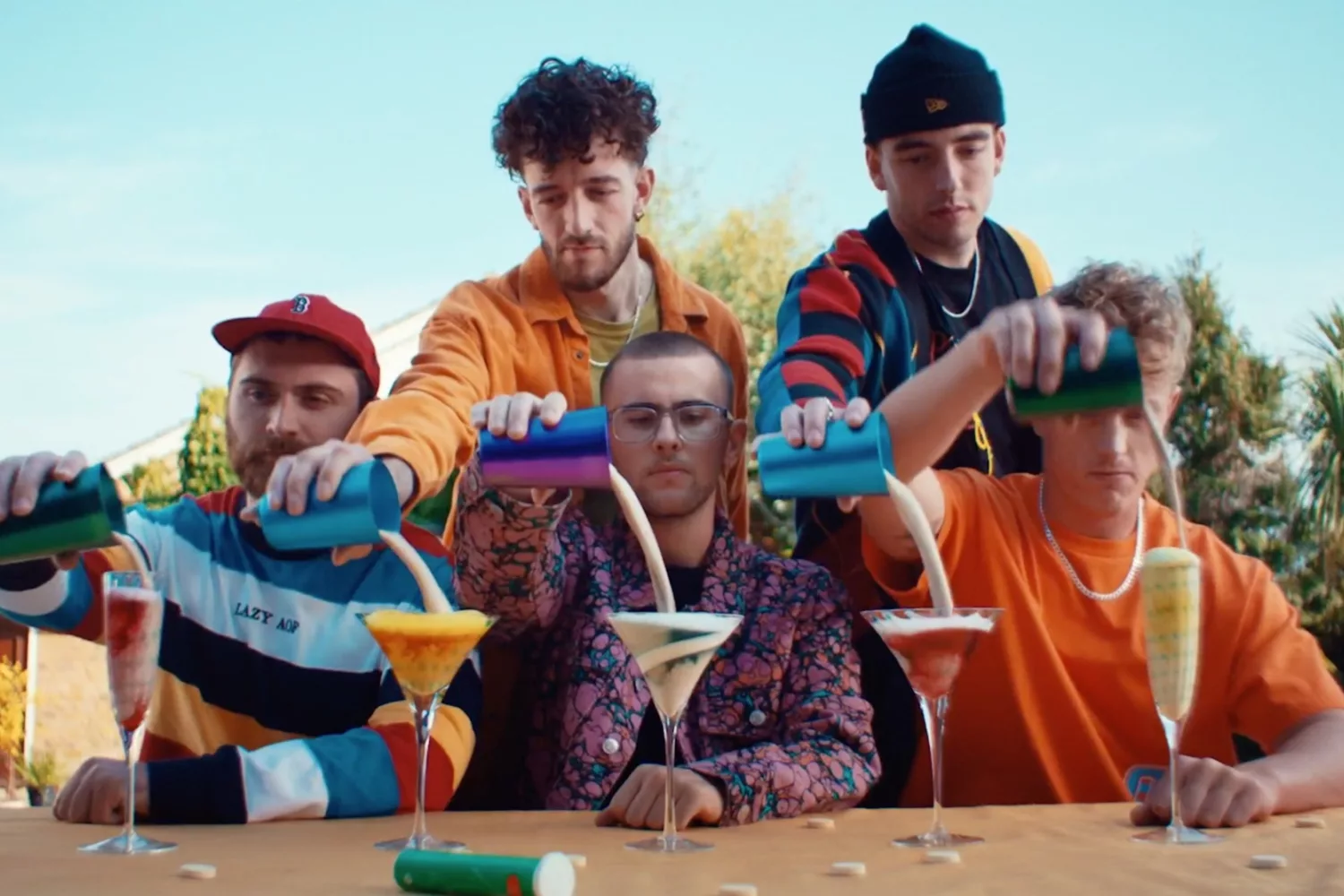 Easy Life reveal 'Daydreams' video