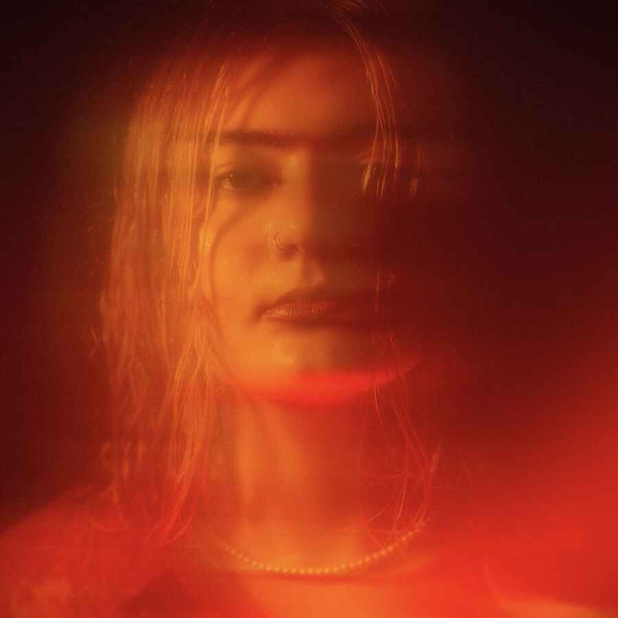 Eaves Wilder unveils new track 'Mother In Your Mind'