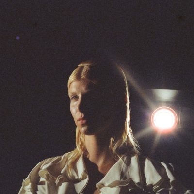 Elke announces debut album 'No Pain For Us Here'