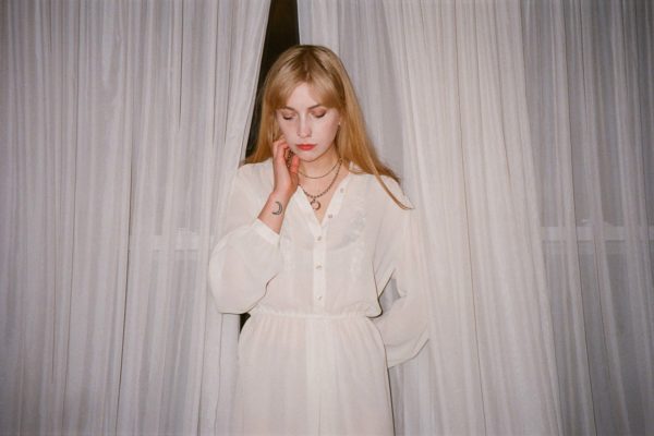 Ellis signs to Fat Possum, plots reissue of debut EP 'The Fuzz'