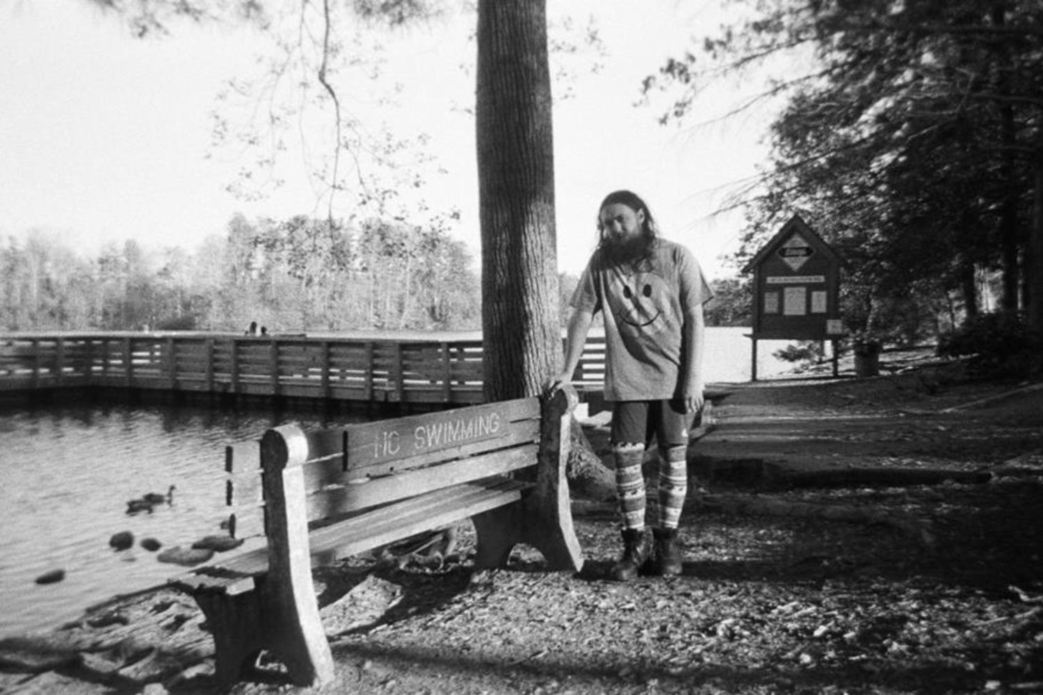 Elvis Depressedly gives clarity the ‘Slip’ on his latest track