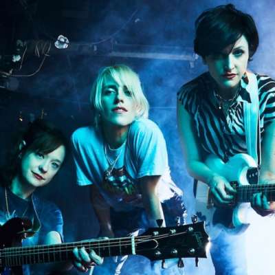 Ex Hex unveil video for ‘Rainbow Shiner’