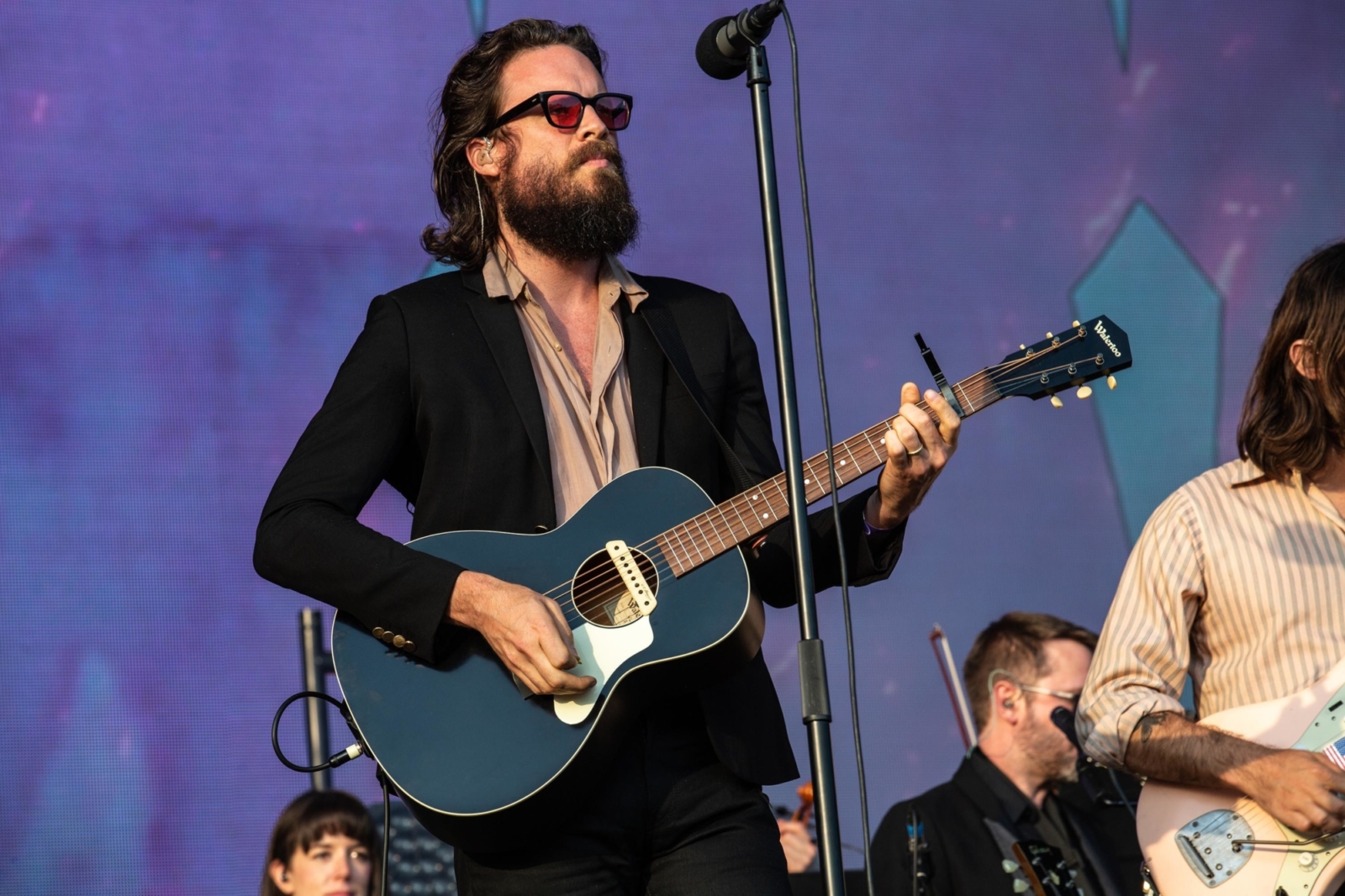 Watch Jenny Lewis and Father John Misty team up on 'God's Favourite Customer'