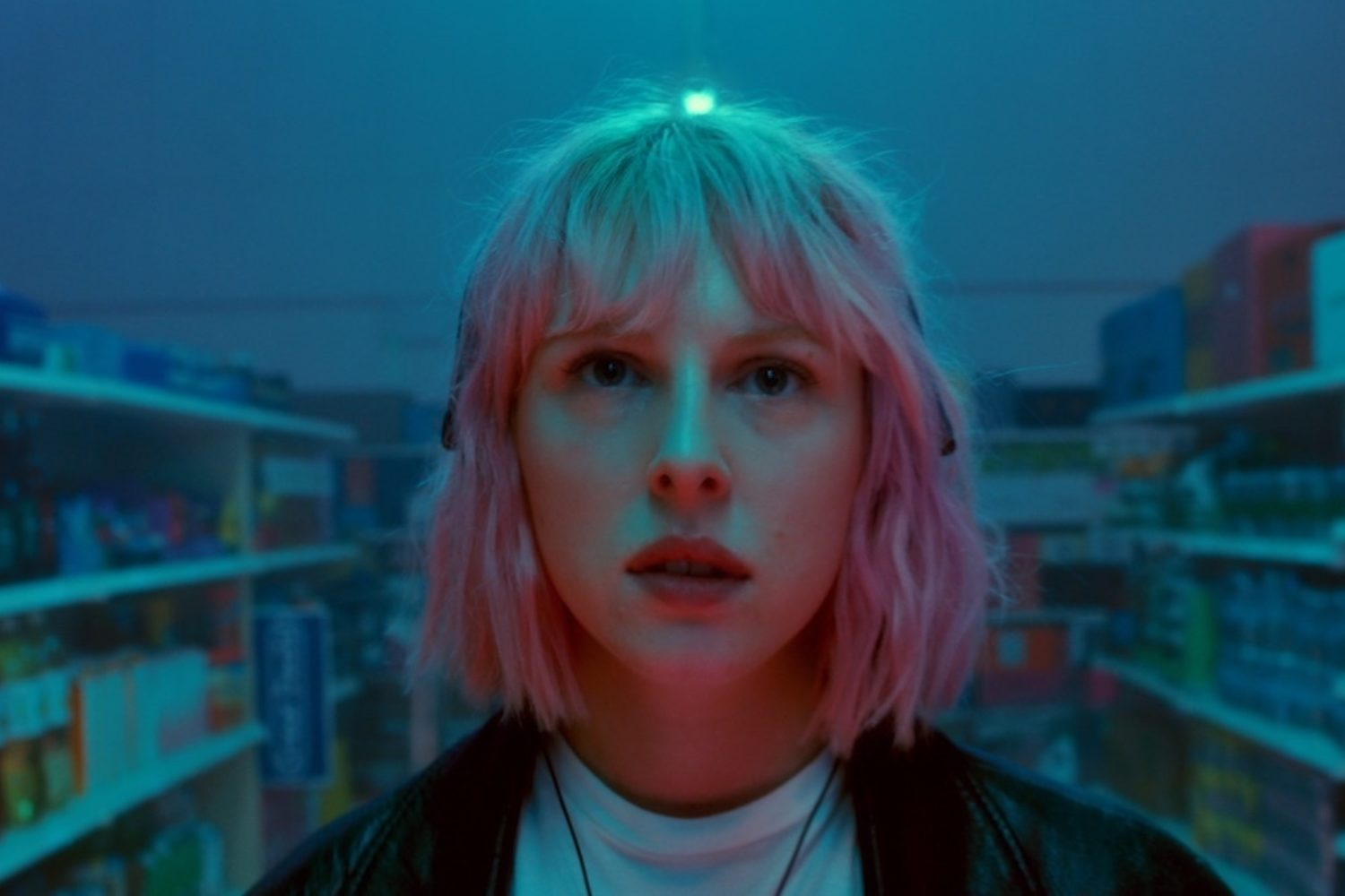 Fenne Lily releases new single 'Solipsism'