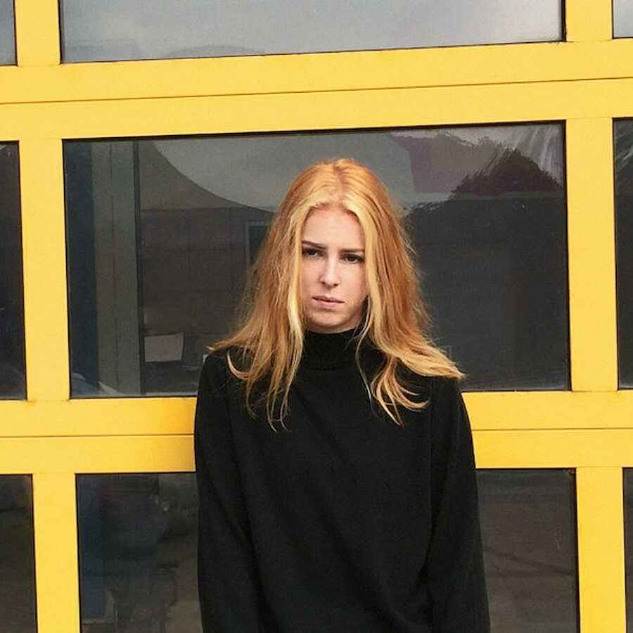 Fenne Lily shares new track ‘Three Oh Nine’