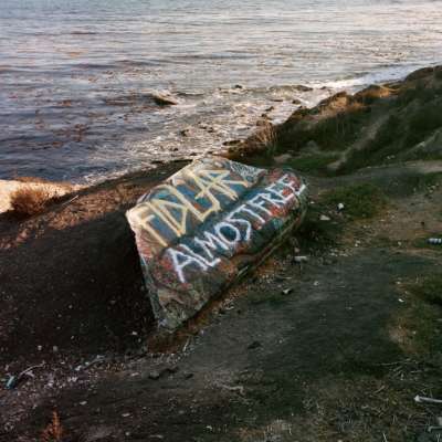FIDLAR - Almost Free