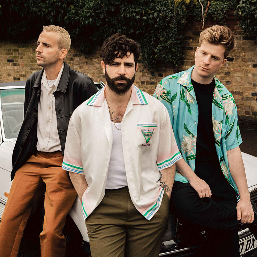 Foals share new single '2001'