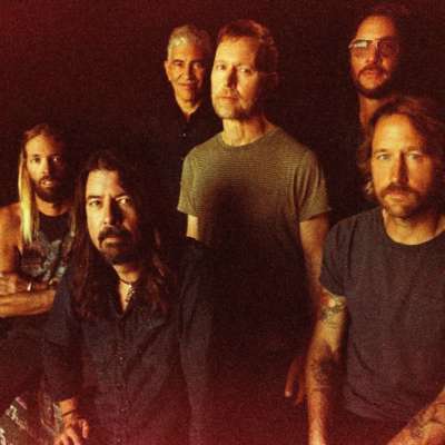 Foo Fighters cover ‘Run Rudolph Run’