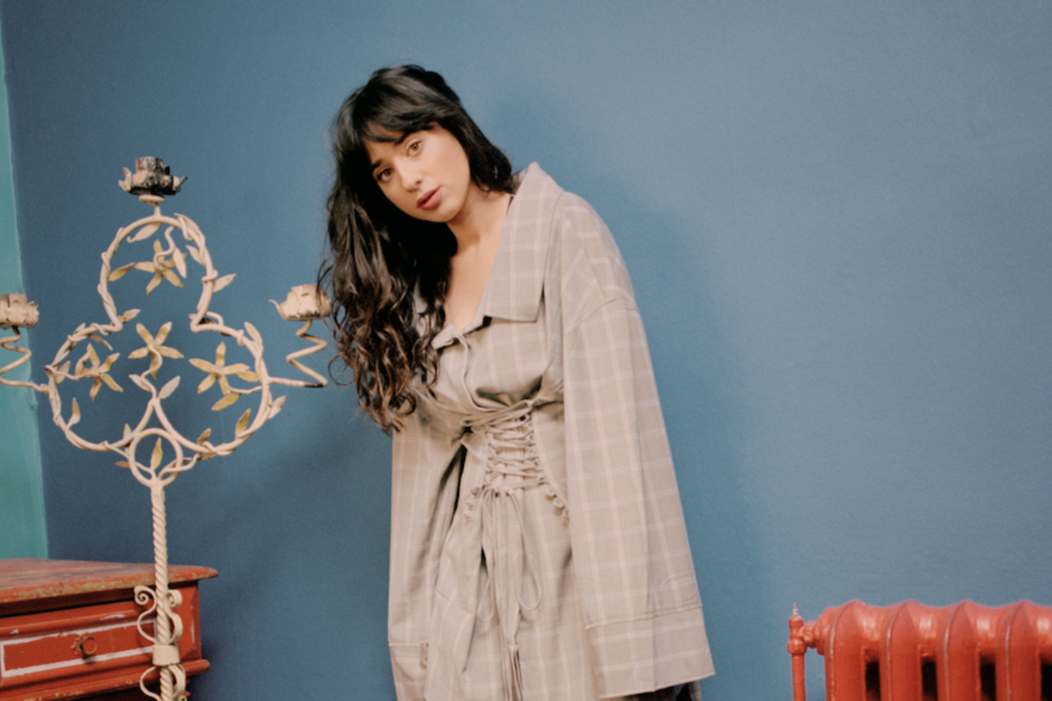 Foxes releases new song 'Friends In The Corner'