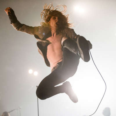 Watch Foxygen’s brilliantly lavish ‘Follow The Leader’ performance on Conan