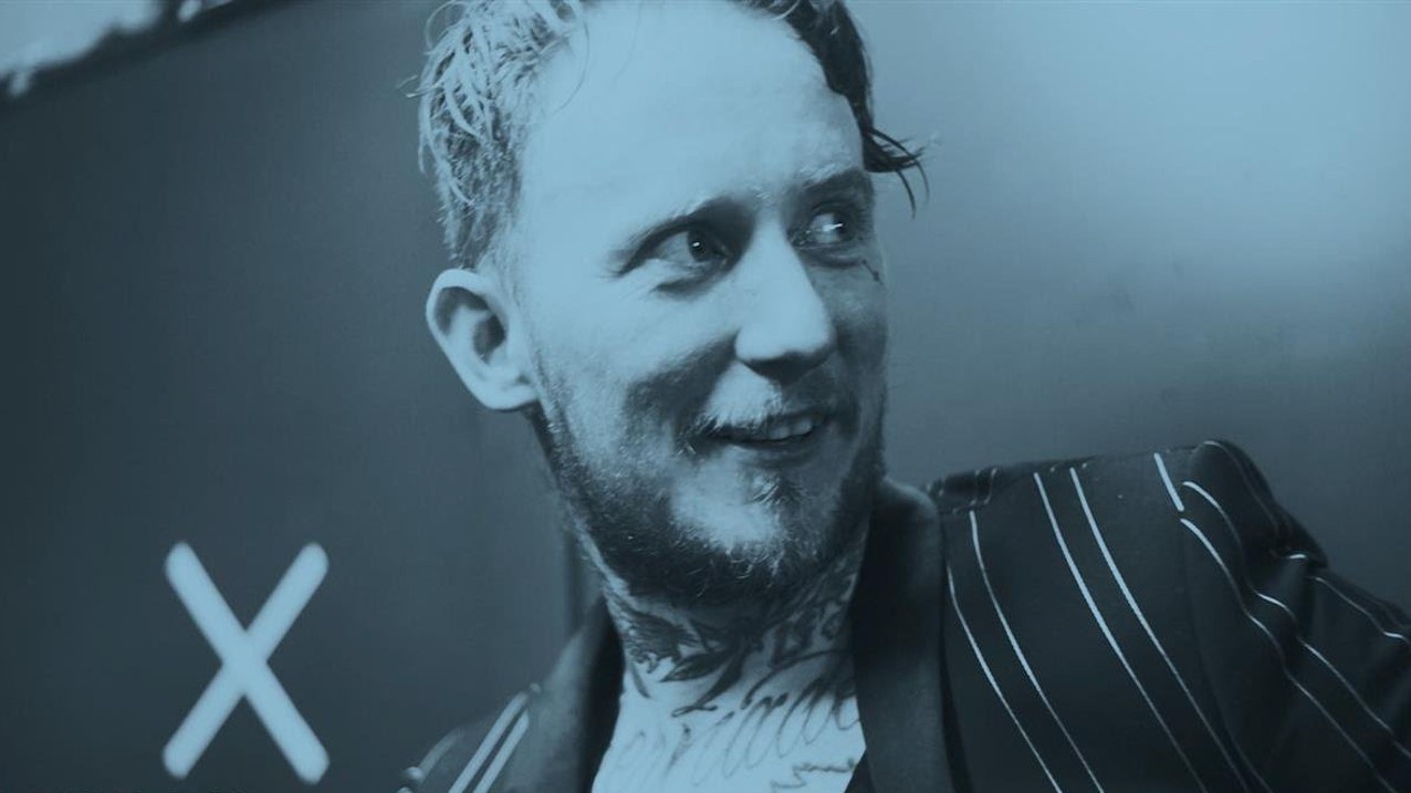 Frank Carter & The Rattlesnakes embrace their live spirit in the video for ‘Vampires’