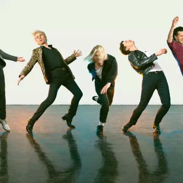 Franz Ferdinand share a new version of ‘Glimpse of Love’