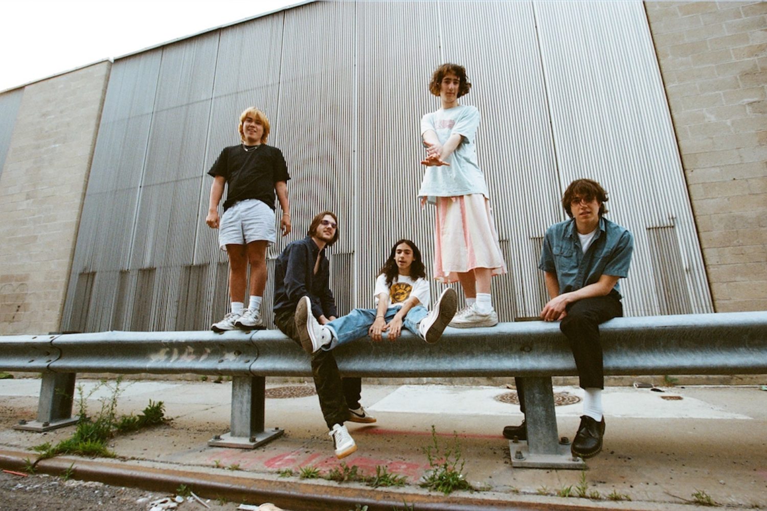 Geese detail debut album 'Projector'