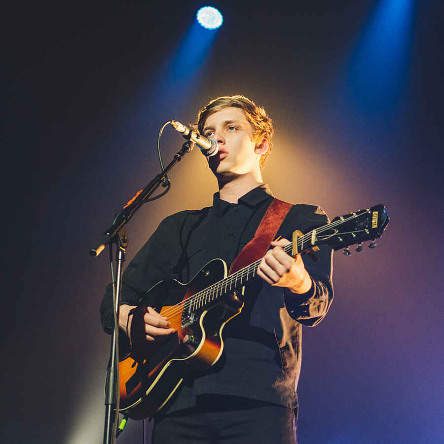 George Ezra announces Royal Albert Hall shows