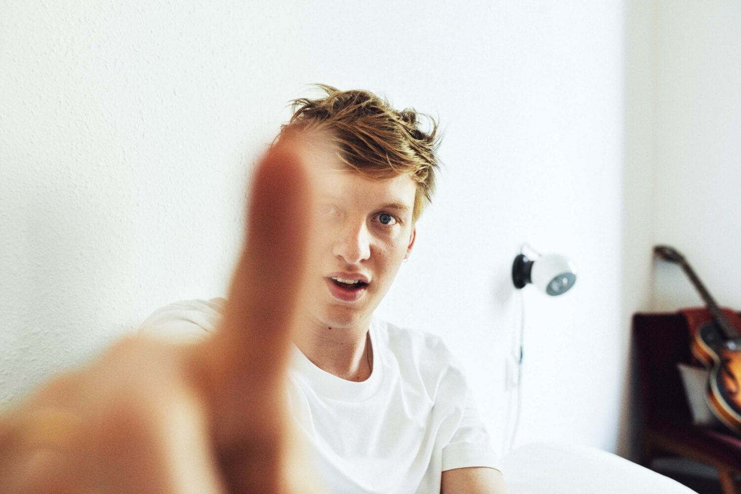 George Ezra takes ‘Don’t Matter Now’ to US telly