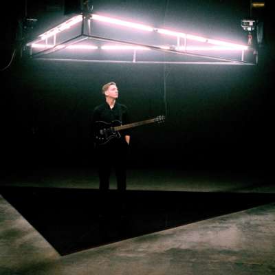 George Ezra shares ‘Paradise’ video