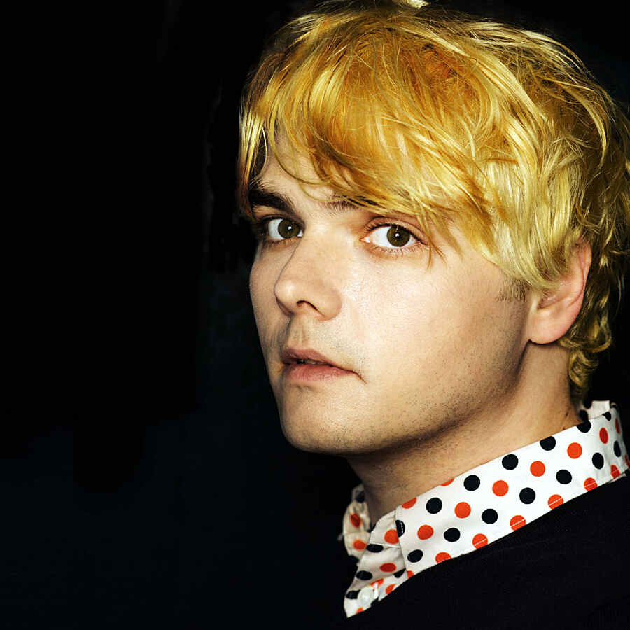 Gerard Way shares new festive track 'Dasher'