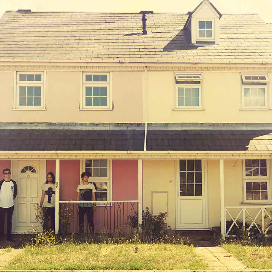 Get Inuit announce first UK tour, share new track