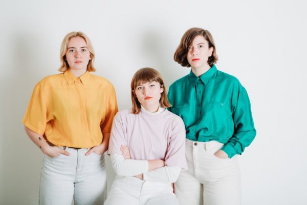 Girl Ray go to prom in new 'Friend Like That' video