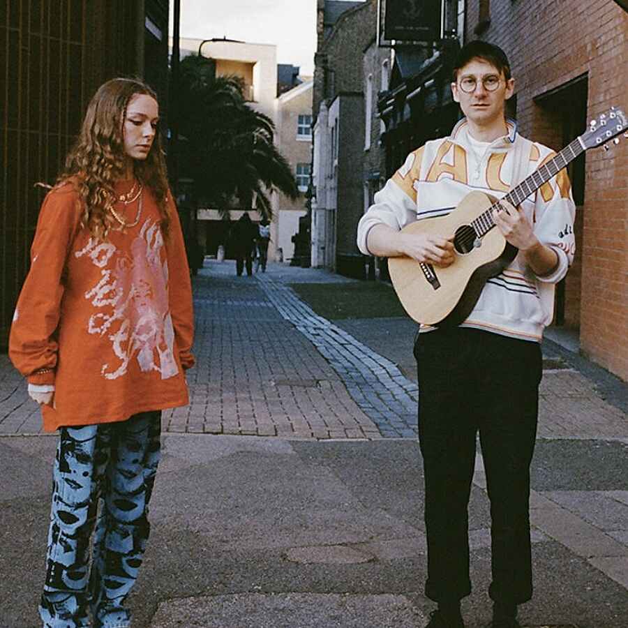 Glass Animals and Holly Humberstone link up for acoustic version of 'Heat Waves'