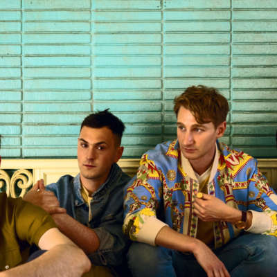 Watch Glass Animals cover ‘Winter Wonderland’